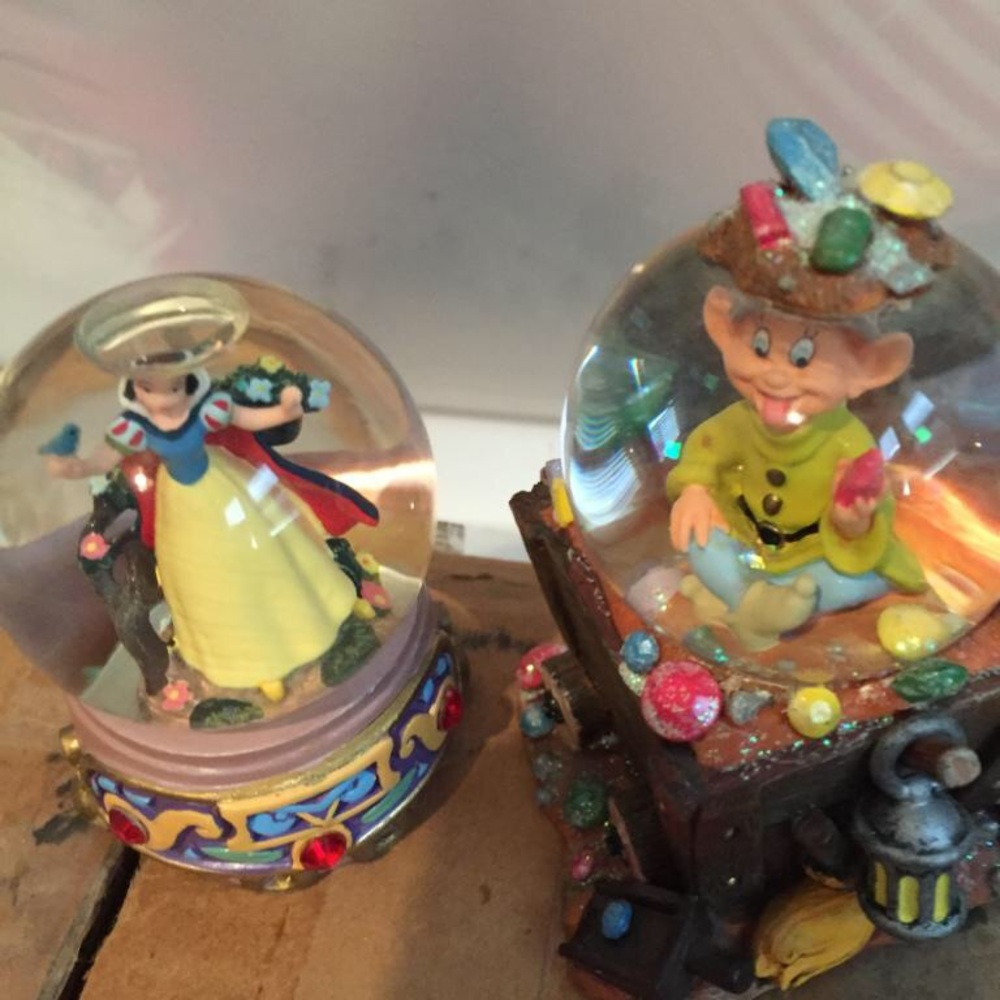 Vintage Classic Snow White